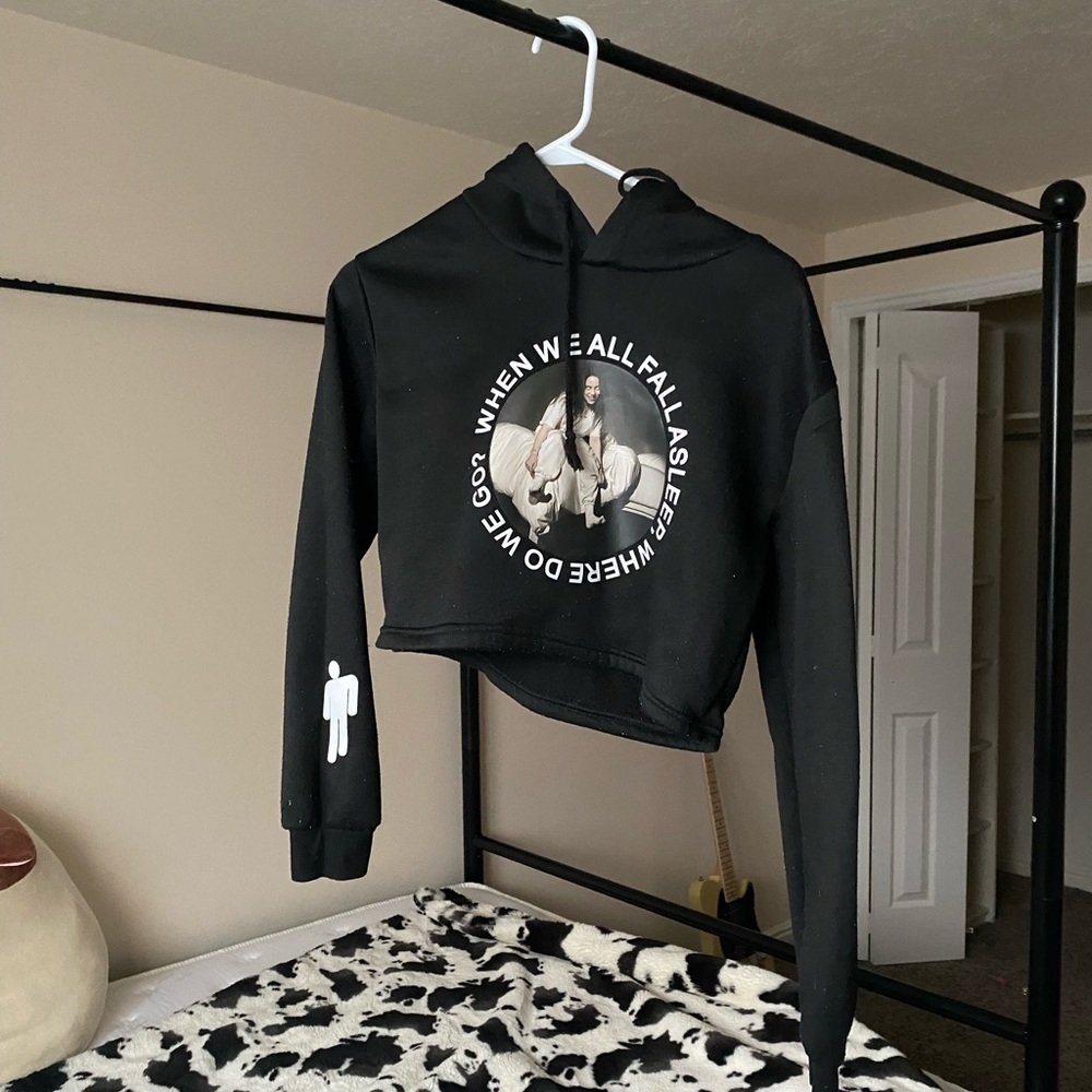 Billie Eilish black cropped hoodie